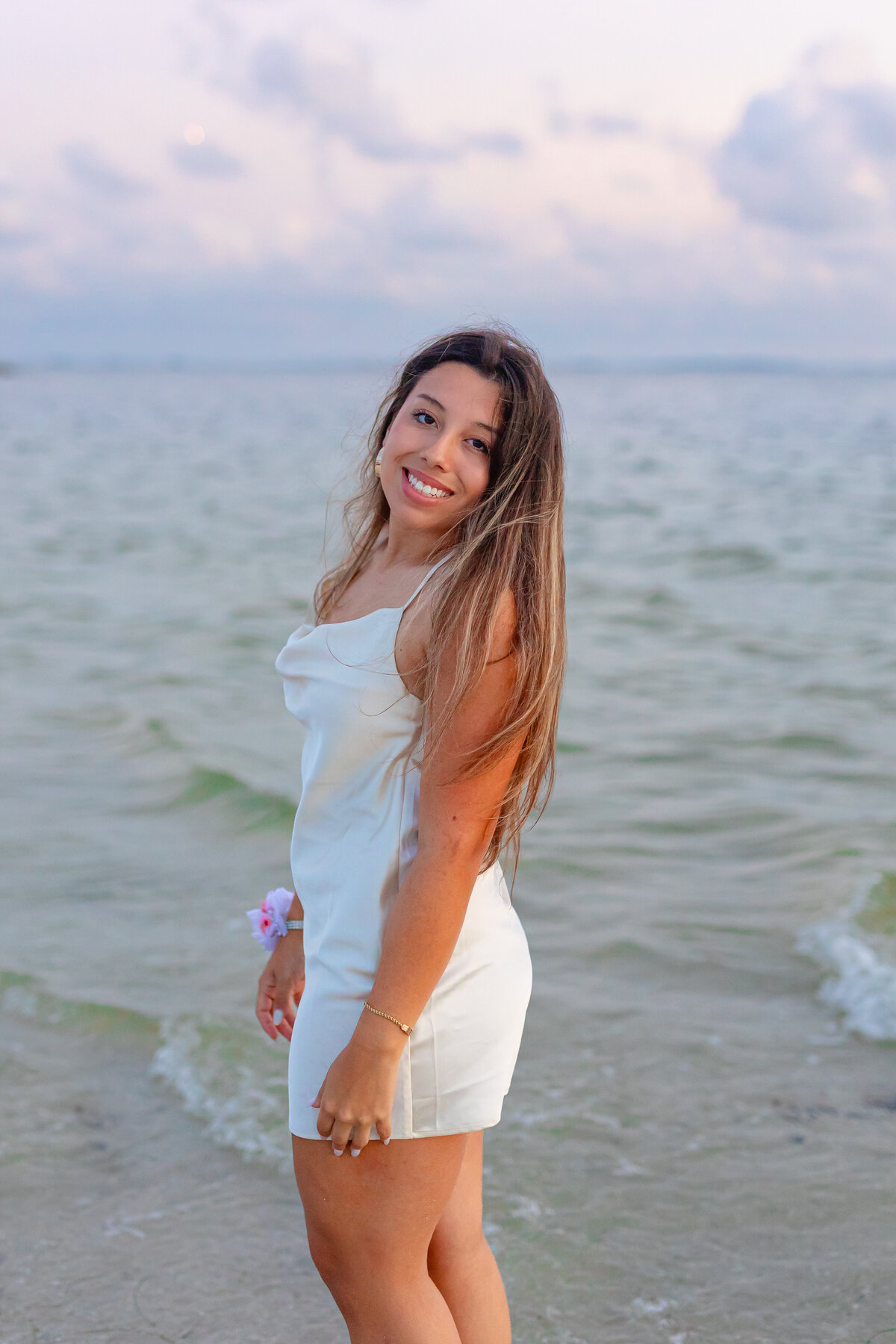 Florida-Senior-Photographer-senior-portraits-Tampa-senior-photographer-florida-Sandi-michelle-photography-urban-nature-session2