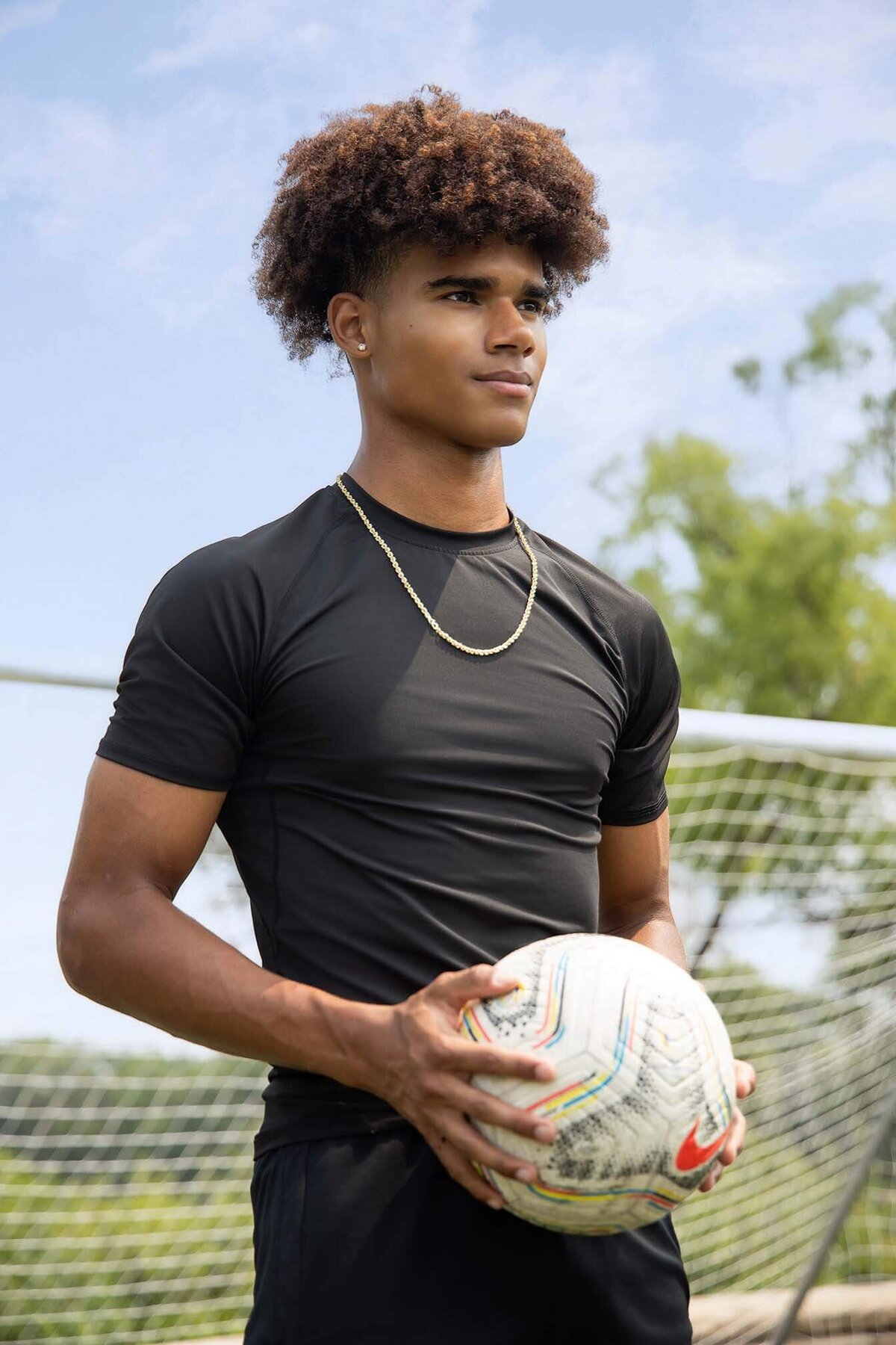 senior-soccer-photos-in-minneapolis