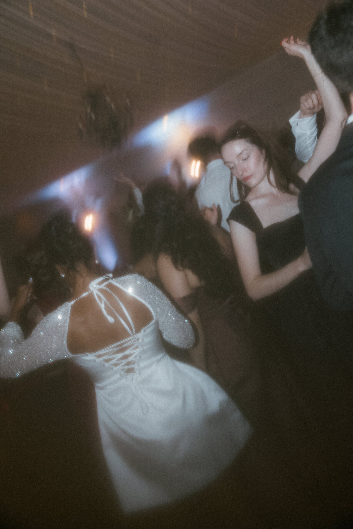 unscripted-unposed-editorial-fashion-wedding-photographer-NYC 10