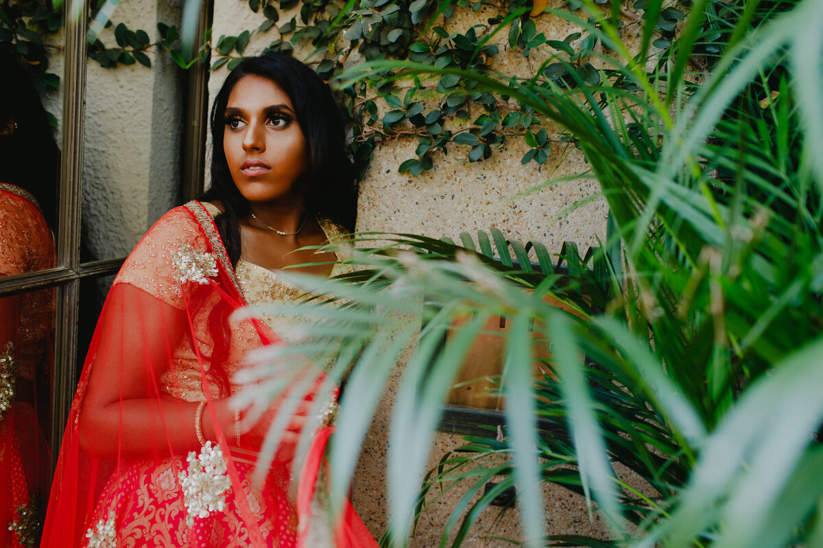 Central-PA-Senior-Photographer-Longwood-gardens-Traditional-Indian-clothing-Sari