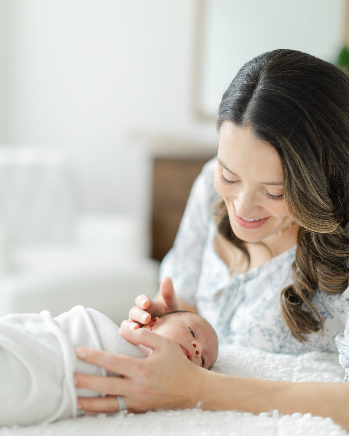 Newborn photography session with siblings at a Philadelphia photography studio - 5
