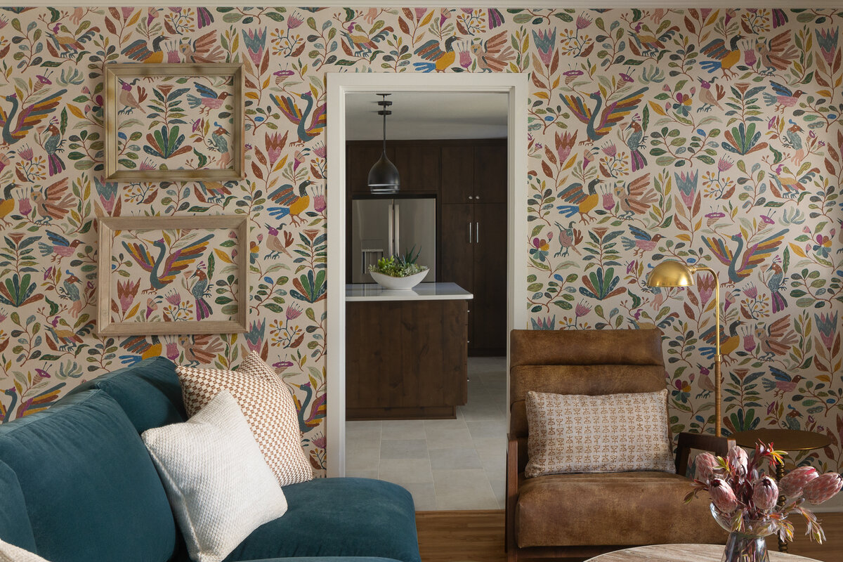 dusti j design living space bird colorful wallpaper