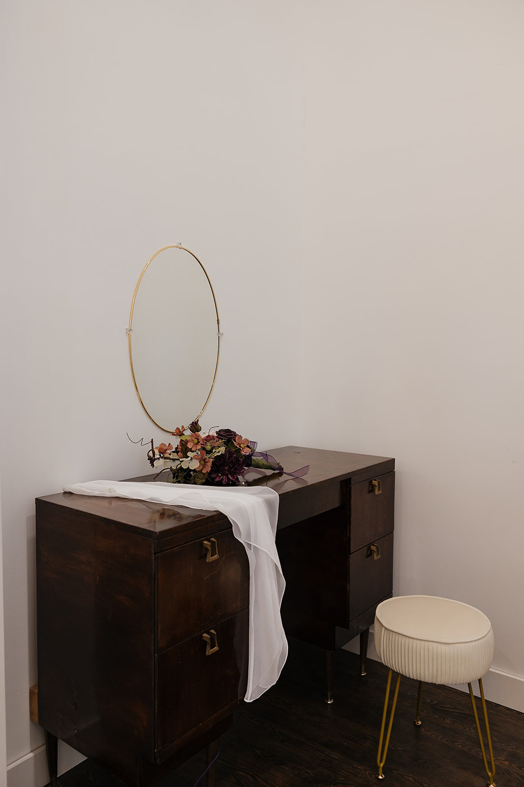 geneseo-intimate-wedding-whispering-pines-johnna-kyle-3