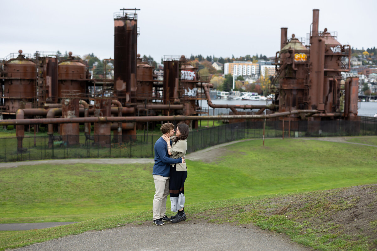 Surprise Seattle wedding Proposal, engagement photography Gas Works Park- 11