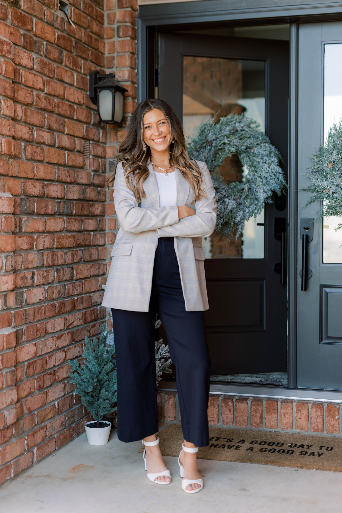 Real Estate Agent Laney-20