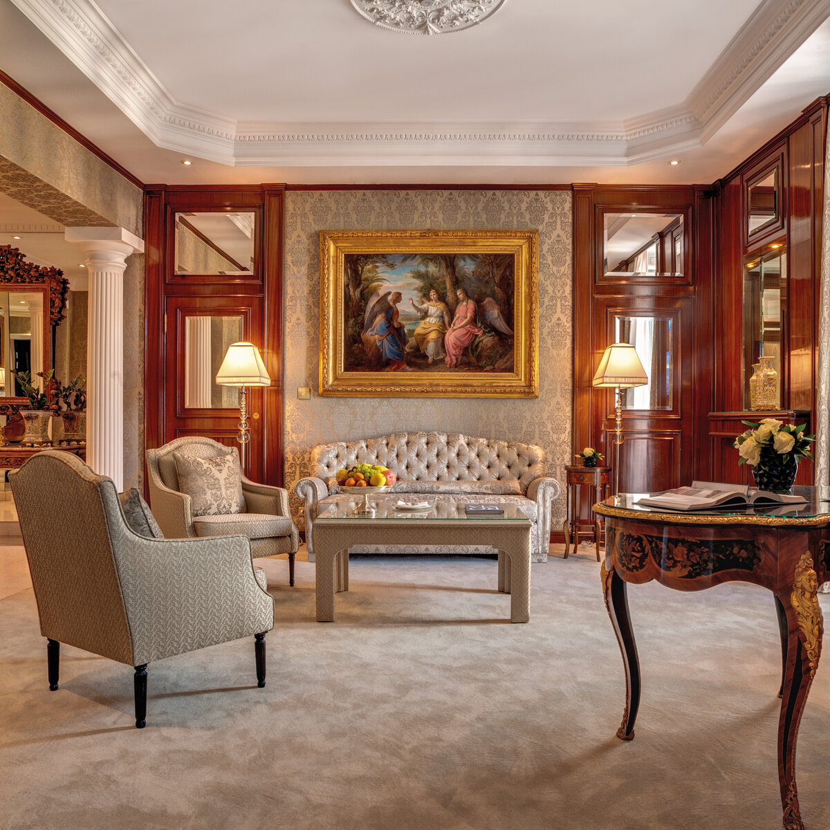Waterstone - Hassler Collection - Hotel Hassler -Rome - Luxury Boutique Hotel - Gran Deluxe Suite Forum Living Room - Hassler Roma - credit Genivs Loci