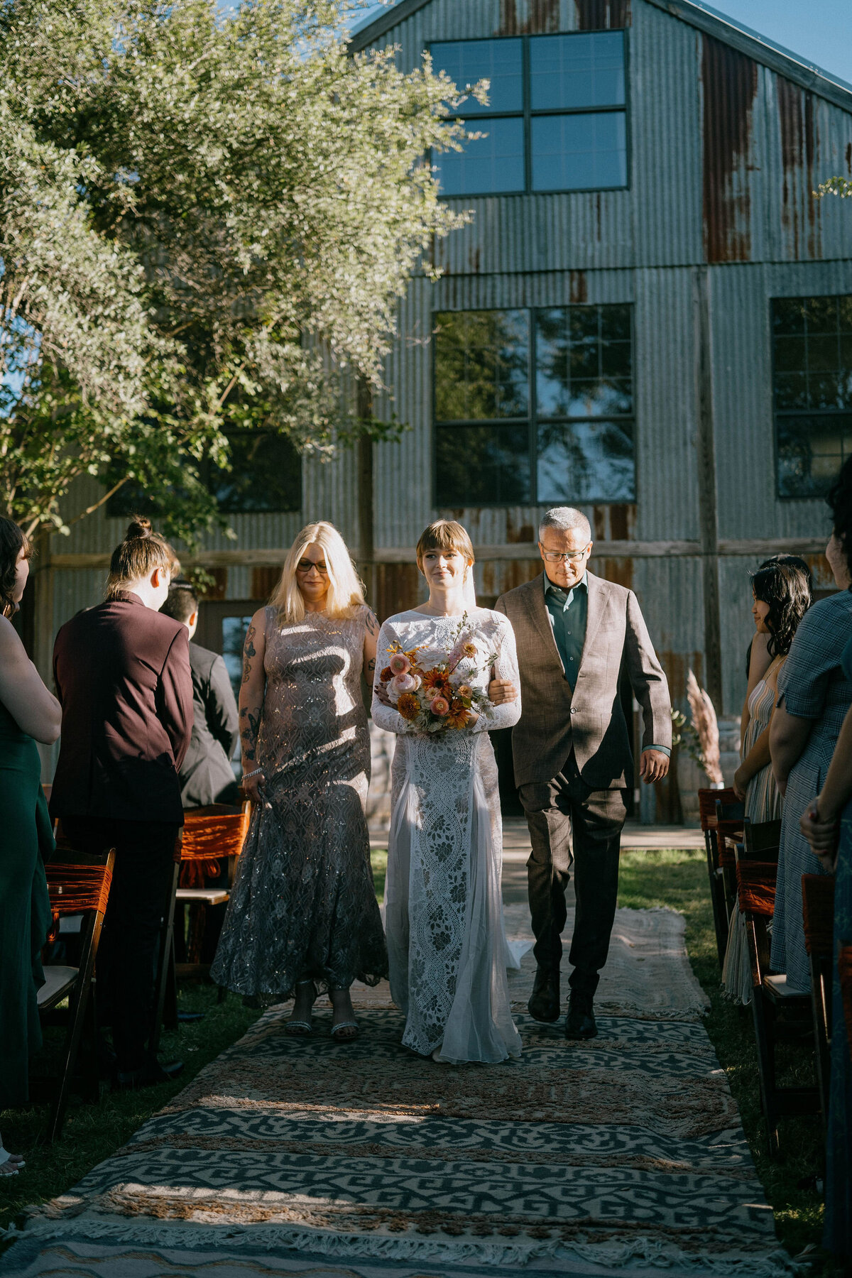 Jessica&BlakeWeddingPhotoPreviews_AustinWeddingPhotographer_HereafterFilms_-11