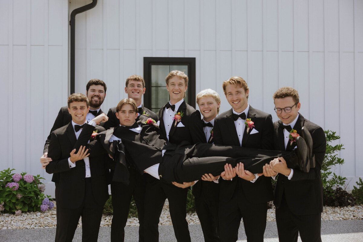 destination-elopement-photographerMG2A7533.CR3 yes