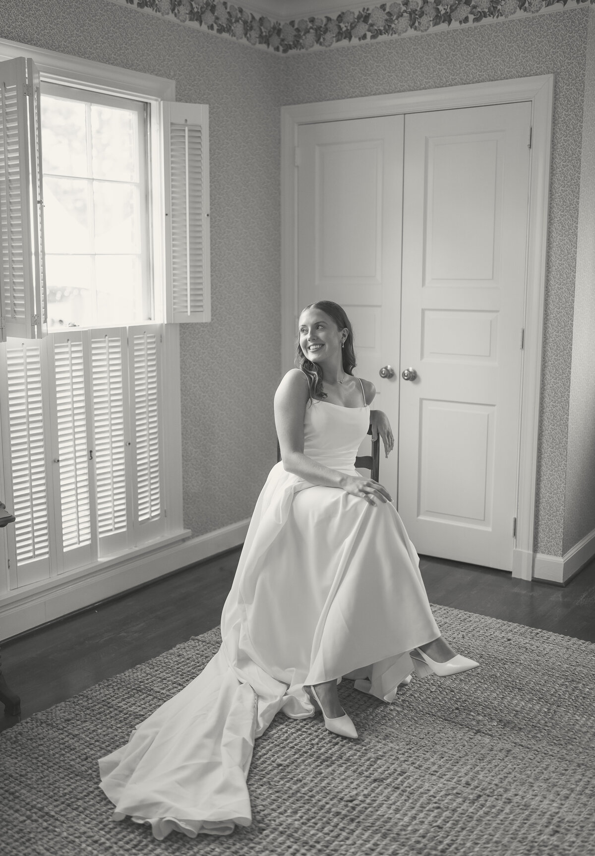 gettingready-annaharringtonphotography-103