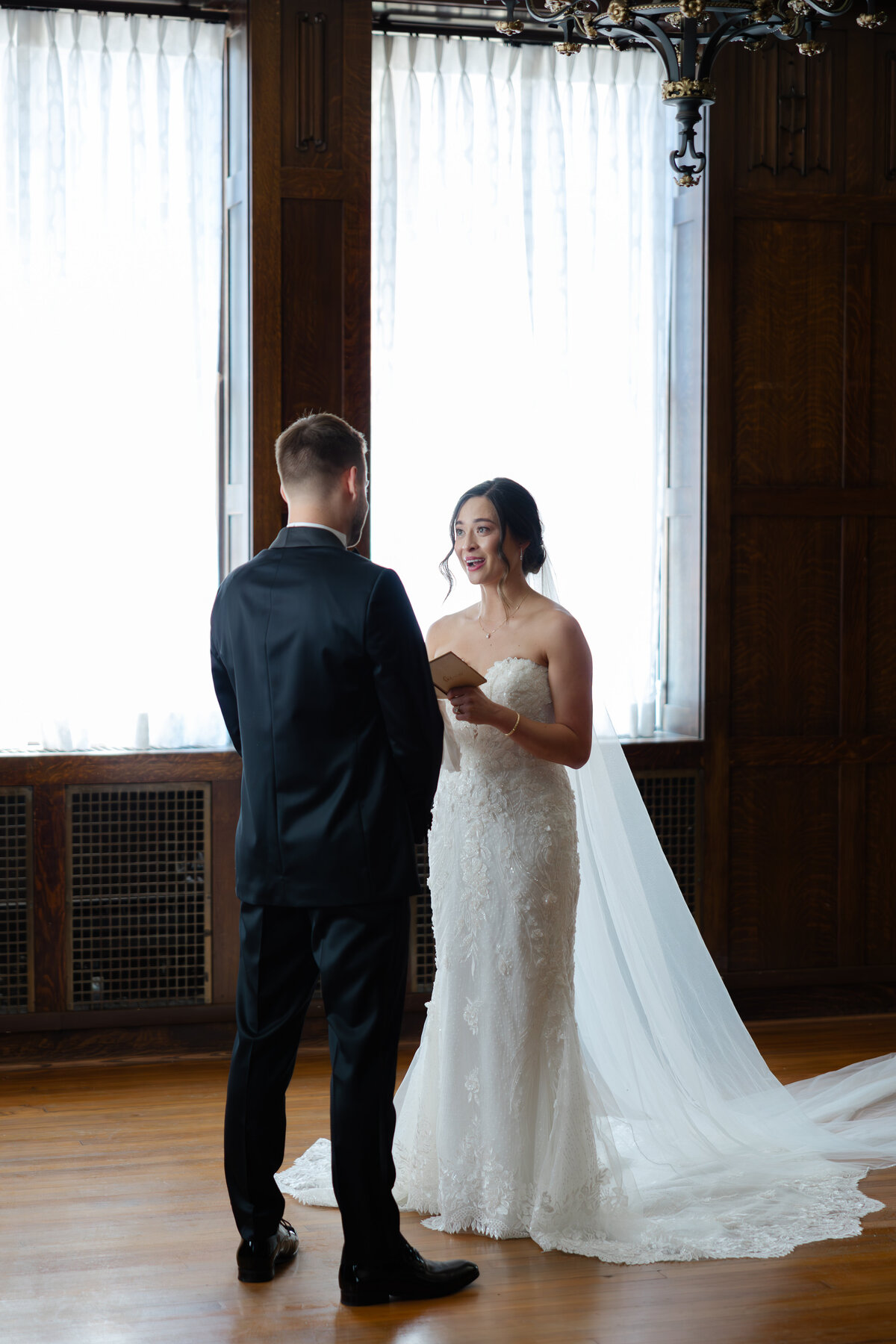 luxury hotel kansas city wedding -28