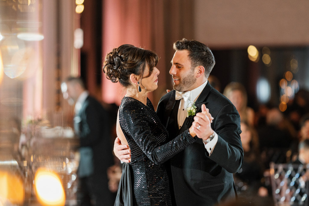 149-The-Langham-Chicago-Wedding