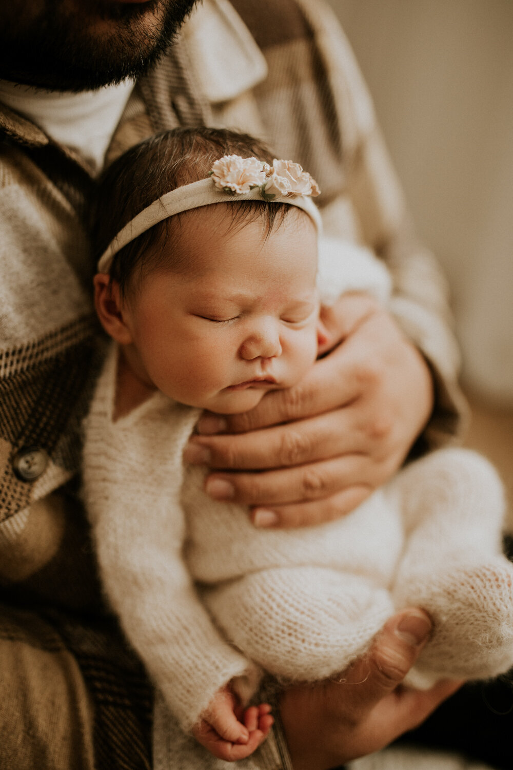 red-deer-central-alberta-newborn-maternity-photographer-47