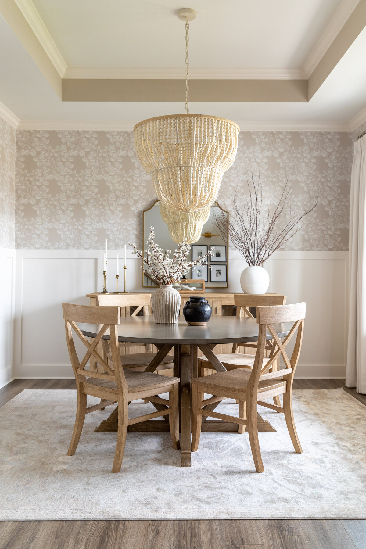 girls-at-flourish-nashville-interior-design-photographers27