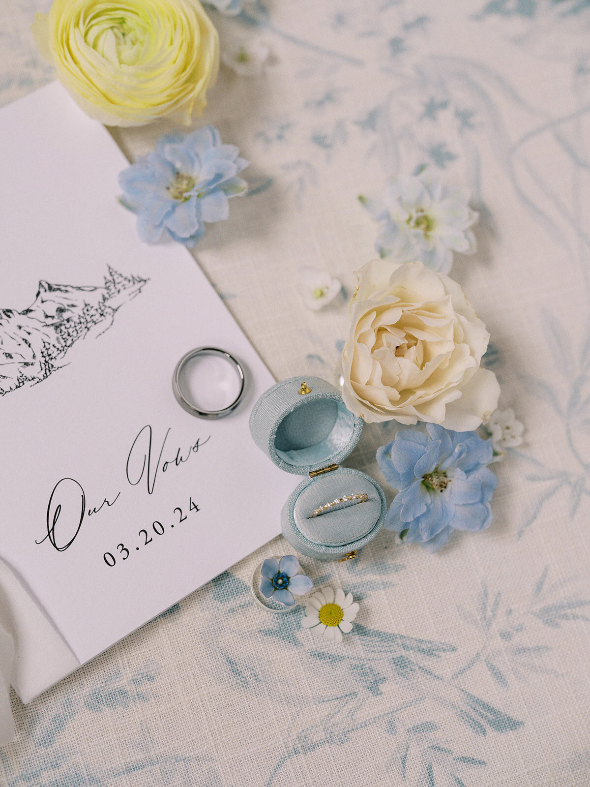 raven-alexandra-signature-weddings-calgary-banff-jasper-alberta-saskatoon-saskatchewan-luxury-wedding-planner-k-and-t-wedding-31