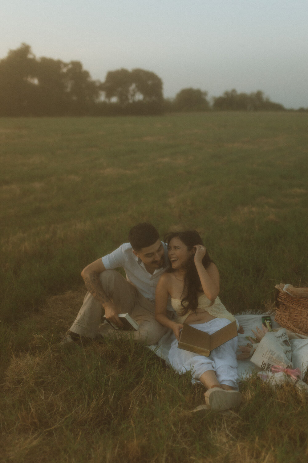texas-golden-hour-couple-shoot-54