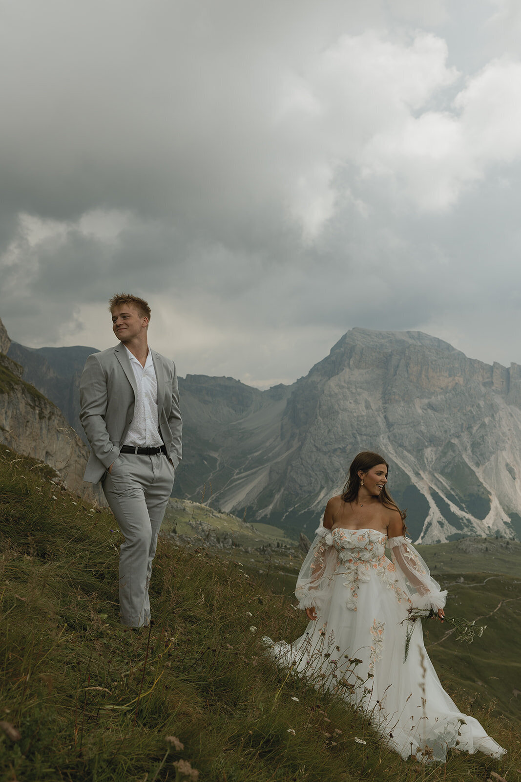destination-wedding-elopement-photographer-italy-dolomites-seceda-documentary-tanya-davids-photo-film-117