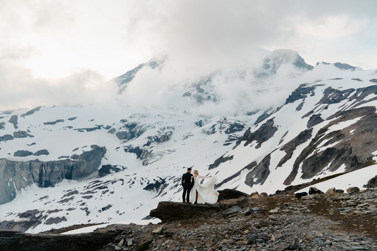 Tasha&Dennis-MtRainier-Elopement-VenturetoElope-286