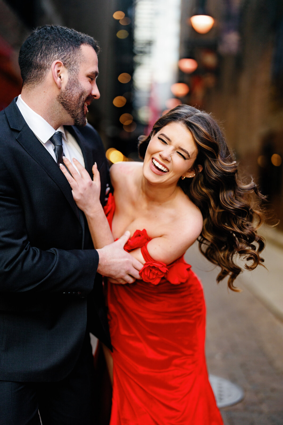 Aspen-Avenue-Chicago-Wedding-Photographer-Union-Station-Chicago-Theater-Engagement-Session-Timeless-Romantic-Red-Dress-Editorial-Stemming-From-Love-Bry-Jean-Artistry-The-Bridal-Collective-True-to-color-Luxury-FAV-101
