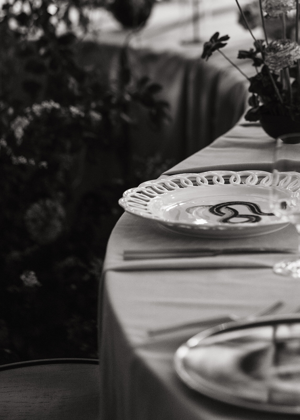 Danielle-Aisling_New_York_City_Central_Park_Boathouse_Wedding-143
