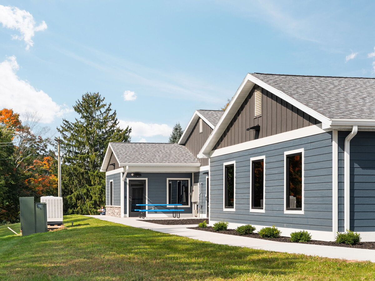 78-web-or-mls-A7403553