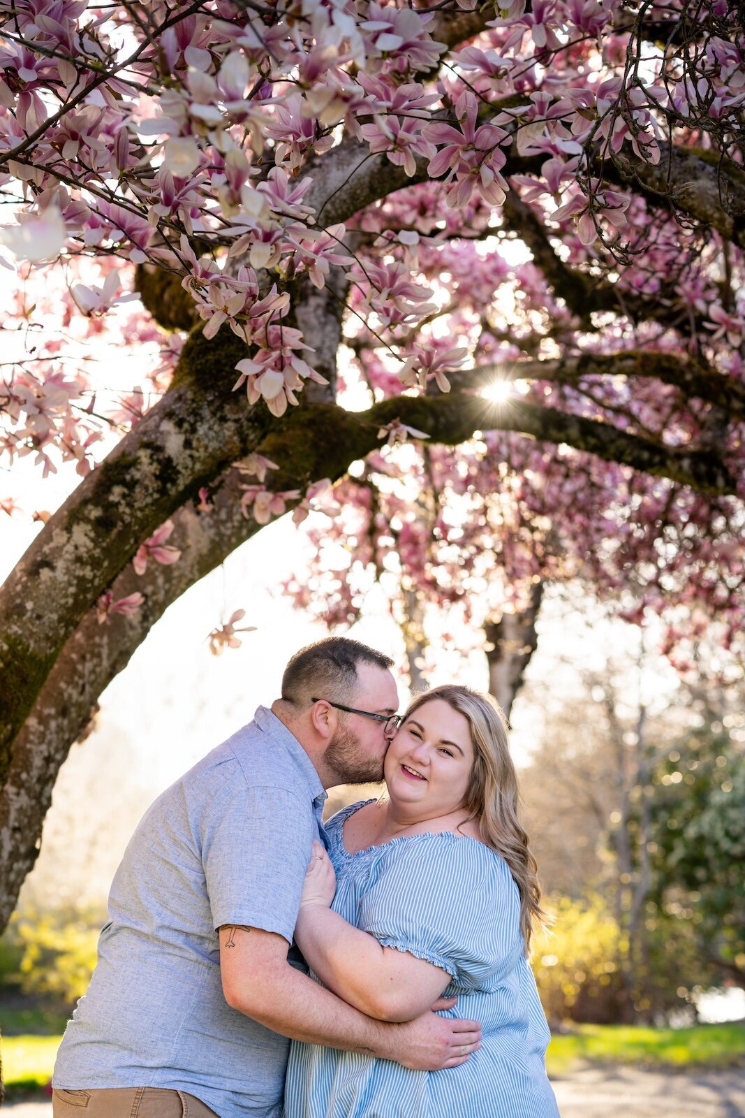 Oregon-cherry-blossom-engagement