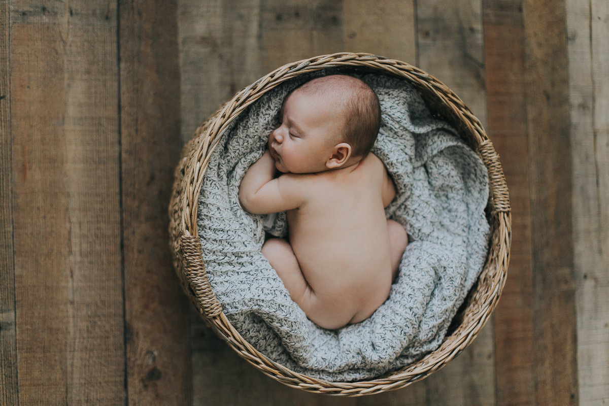 raleigh-newborn-photographer-Jameson-22663