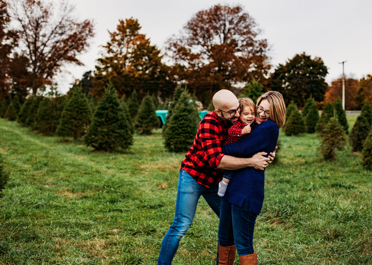 holiday family photography outdoors