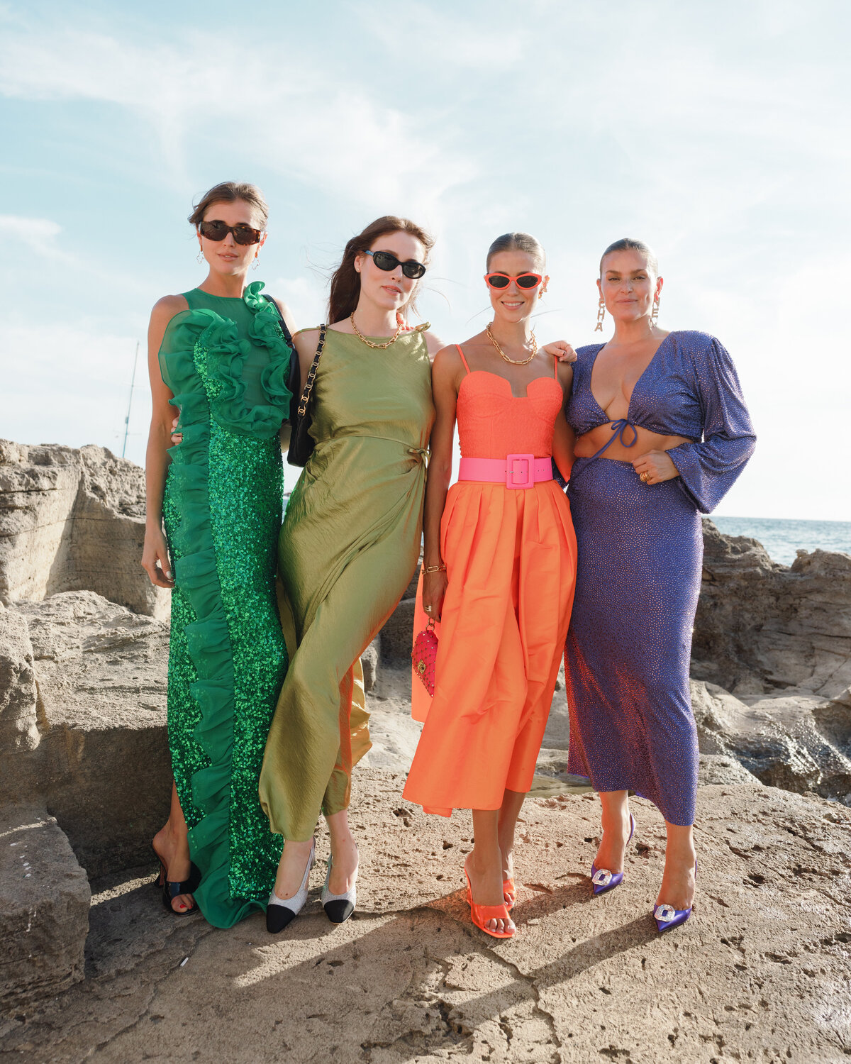 059-REVISED-031EW-ARTISTS-FAVORITES-FINAL230901-213