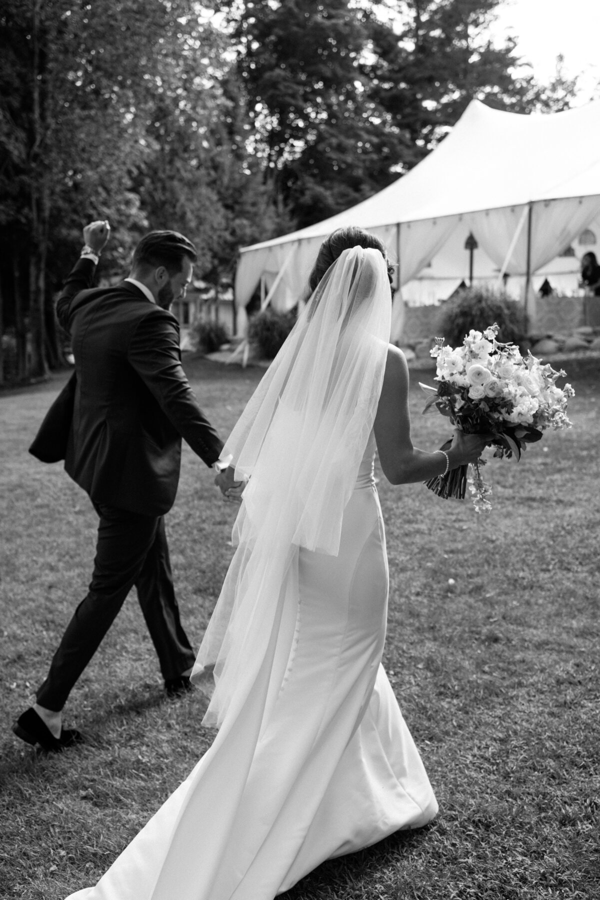 A-Matter-of-taste-at-tapawingo-wedding-bride-groom-walking