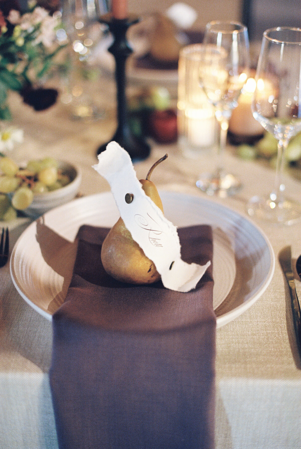Indiana_Michigan_Wedding Planner_Idaville_Sioux Monti_Barn_Editorial_Outdoor Wedding_Reception_Wedding Decor_Dining Layout