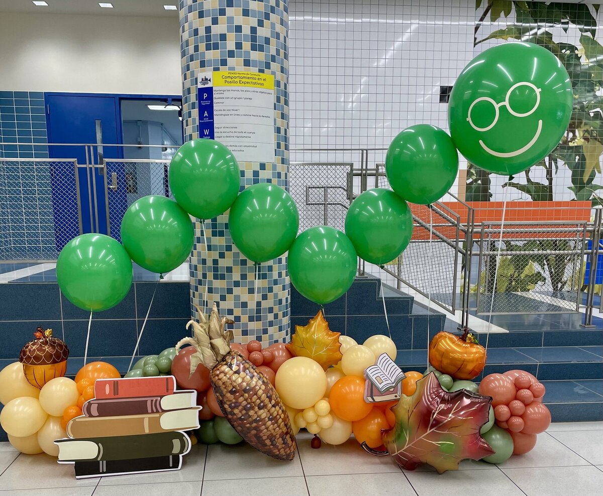 helium catapillar balloon decor