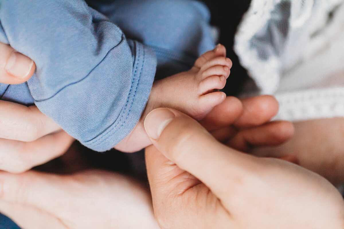 New_Hampshire_Lifestyle_Newborn_Photographer-7