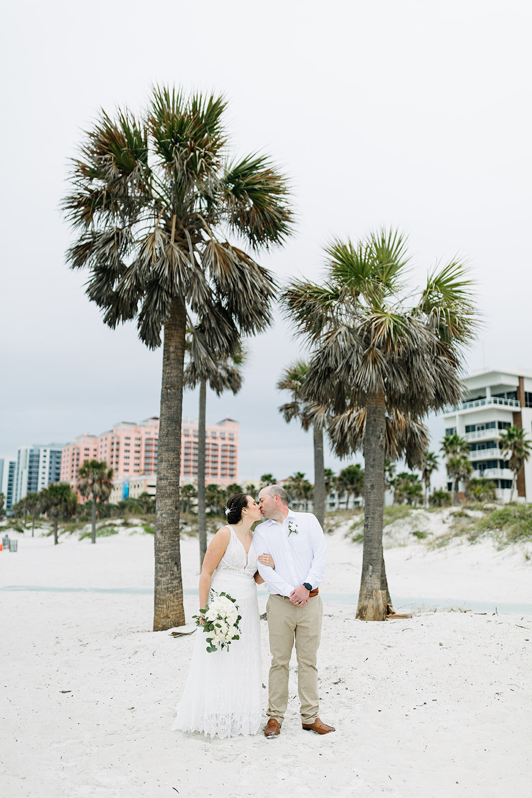 amber-mcwhorter-photo-elope-in-florida-chantilly-chic-celebrations-9
