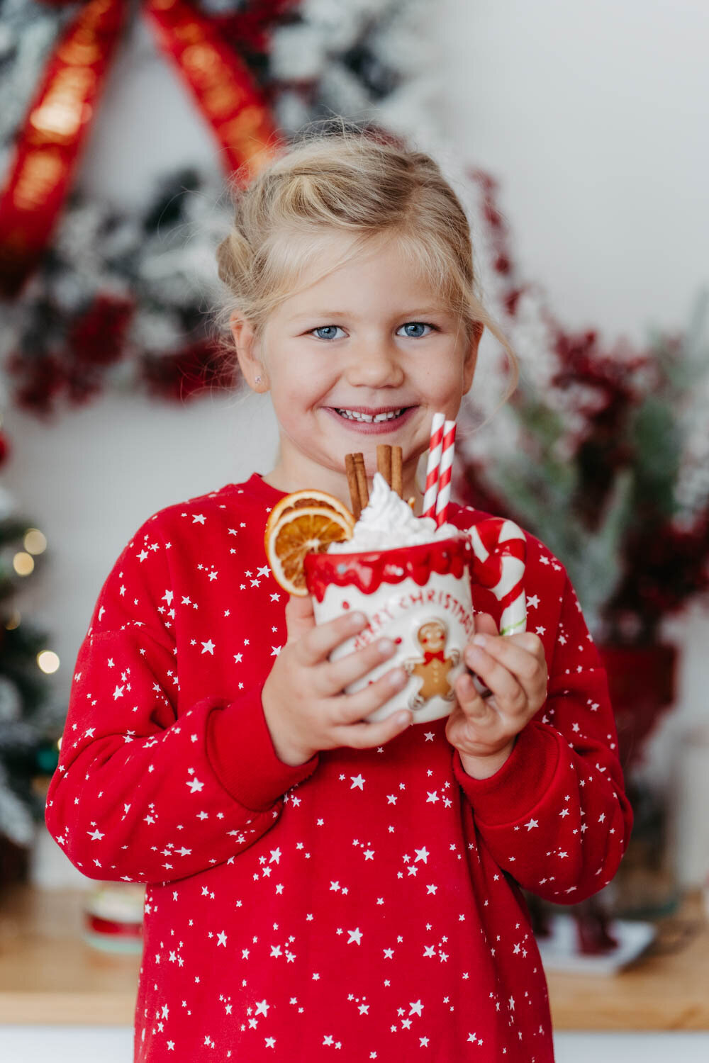 Vanocni_foceni_2025_LightStudio_Praha_fotografka_Karolina Ticha_1500-5