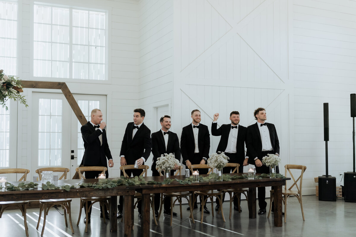 pile-wedding-814