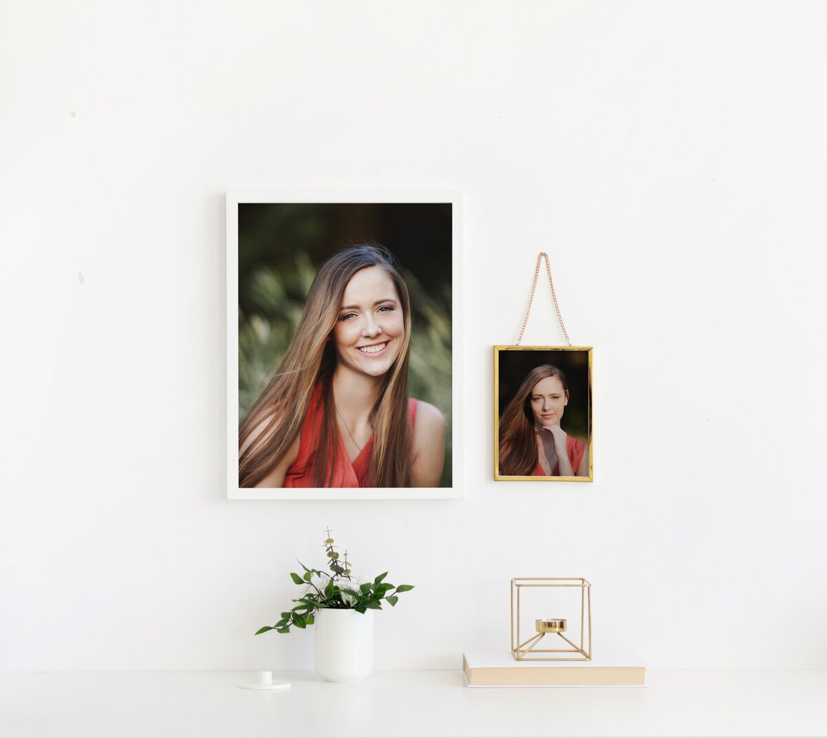 White_Gold_Frame_Mockup