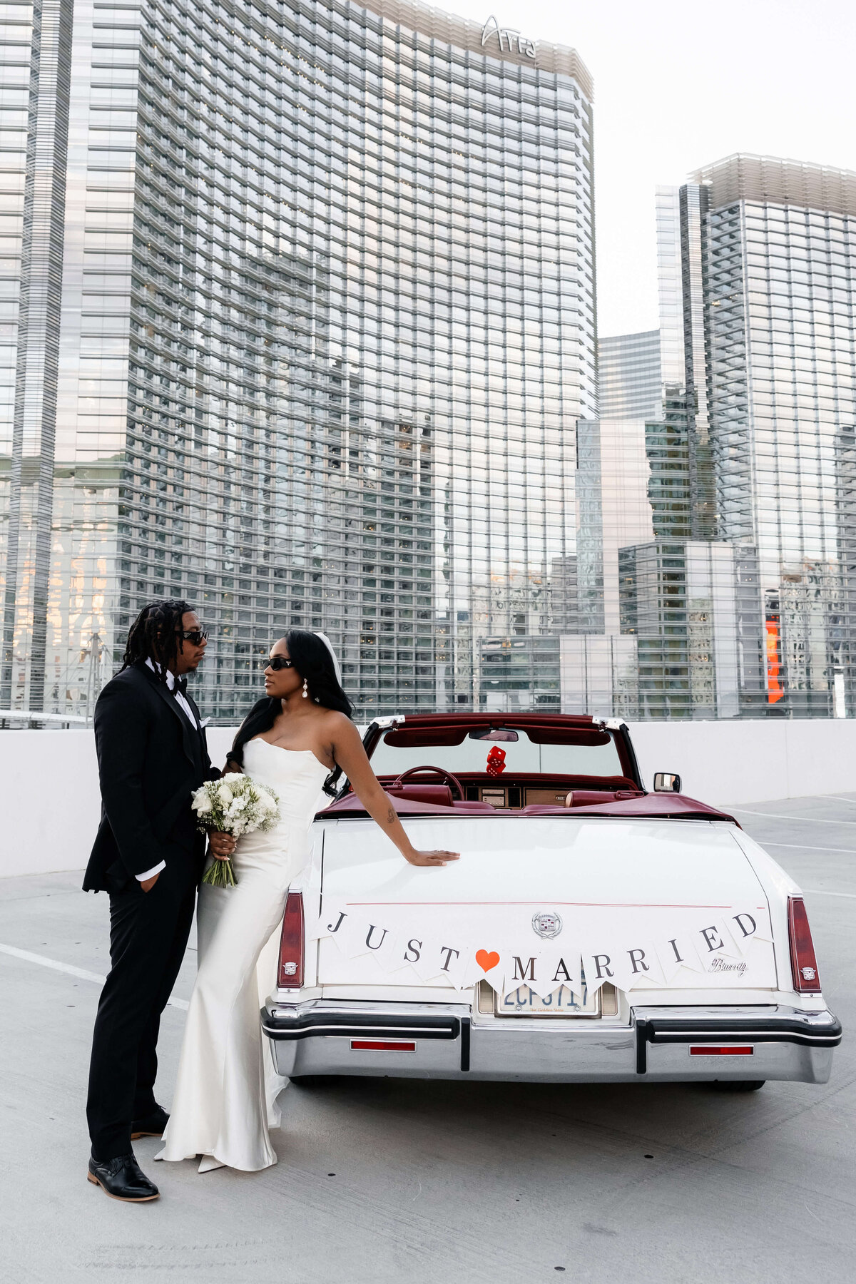 104_riskyexposure_las-vegas-elopement-photography