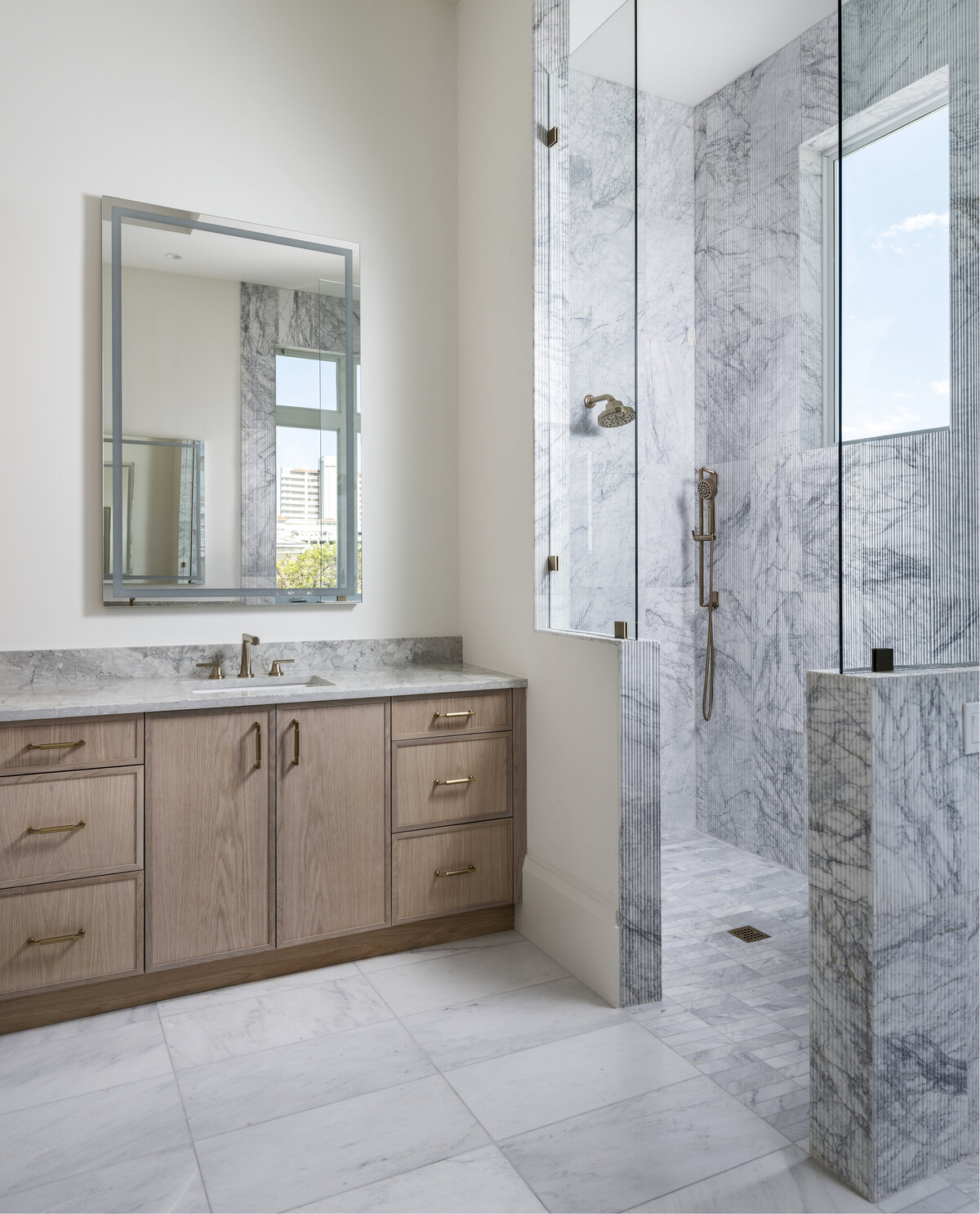 273 Tradewinds Ave Naples FL-print-010-010-Master Bath 1-3393x4200-300dpi