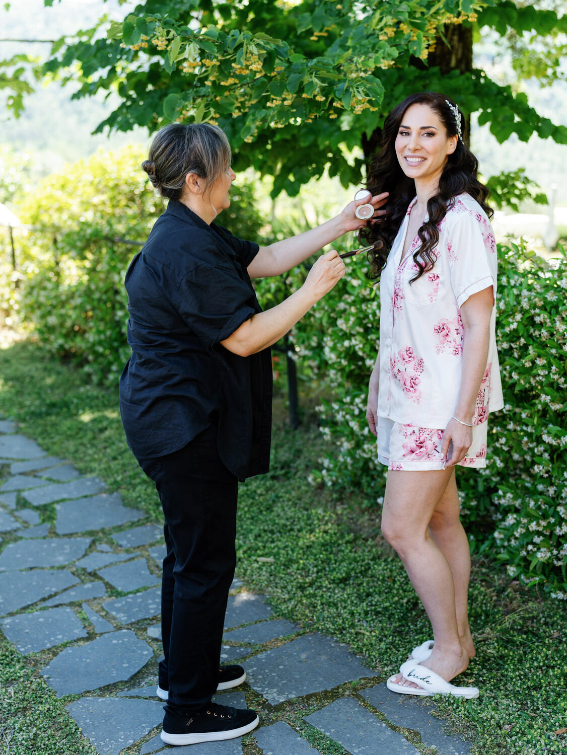 010-Bride-Getting-Ready-at-Villa-Corsini