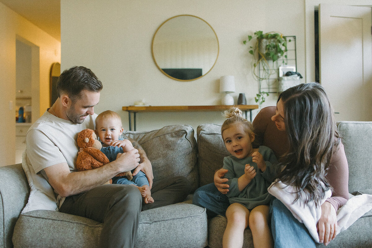 Lindsayfamilyhomesession-25_websizeSeattle Edmonds Family Photography inside your home