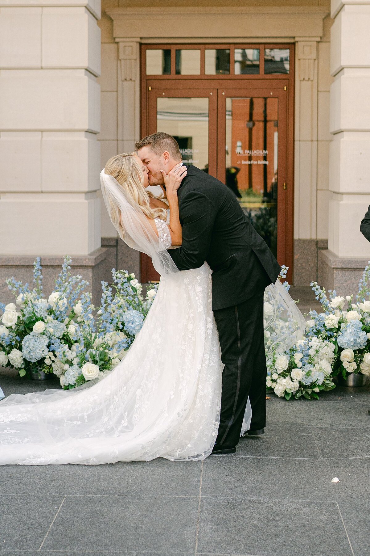 Hotel Carmichael Wedding Alison Mae Photography_1918