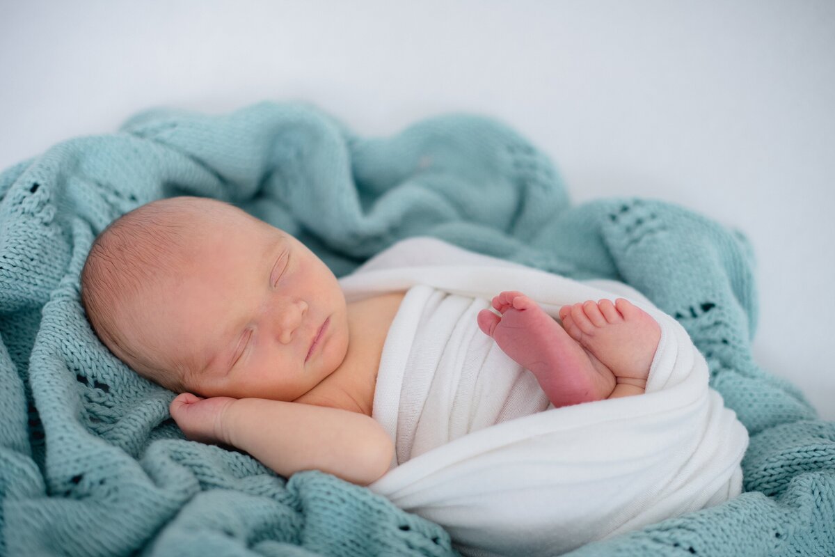 august-newborn-tristate-new-jersey-family-newborn-maternity-photographer_0486