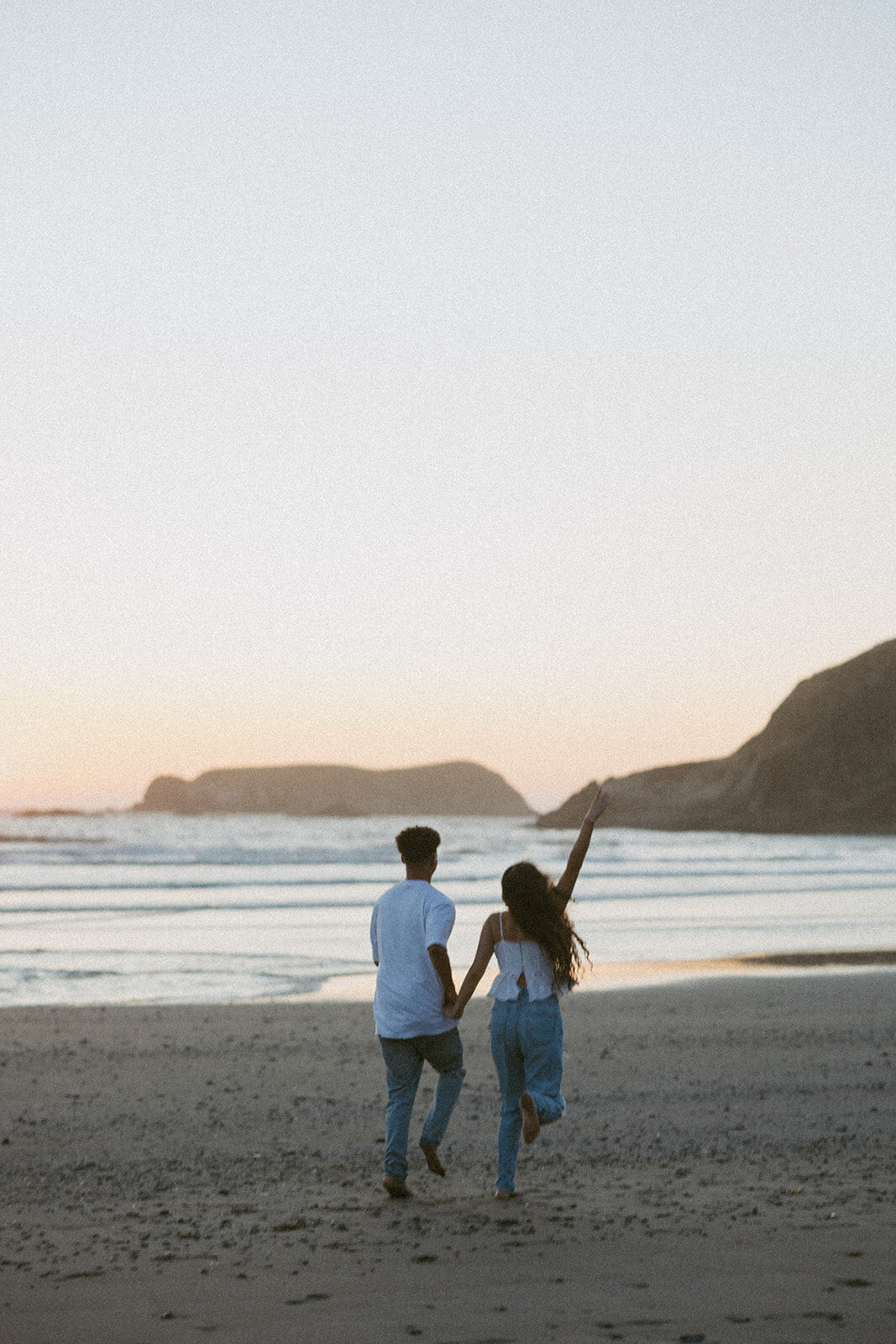 tanya-davids-photo-film-redwoods-california-oregon-coast-documentary-candid-destination-washington-idaho-utah-canada-elopement-wedding-couples-photographer-28