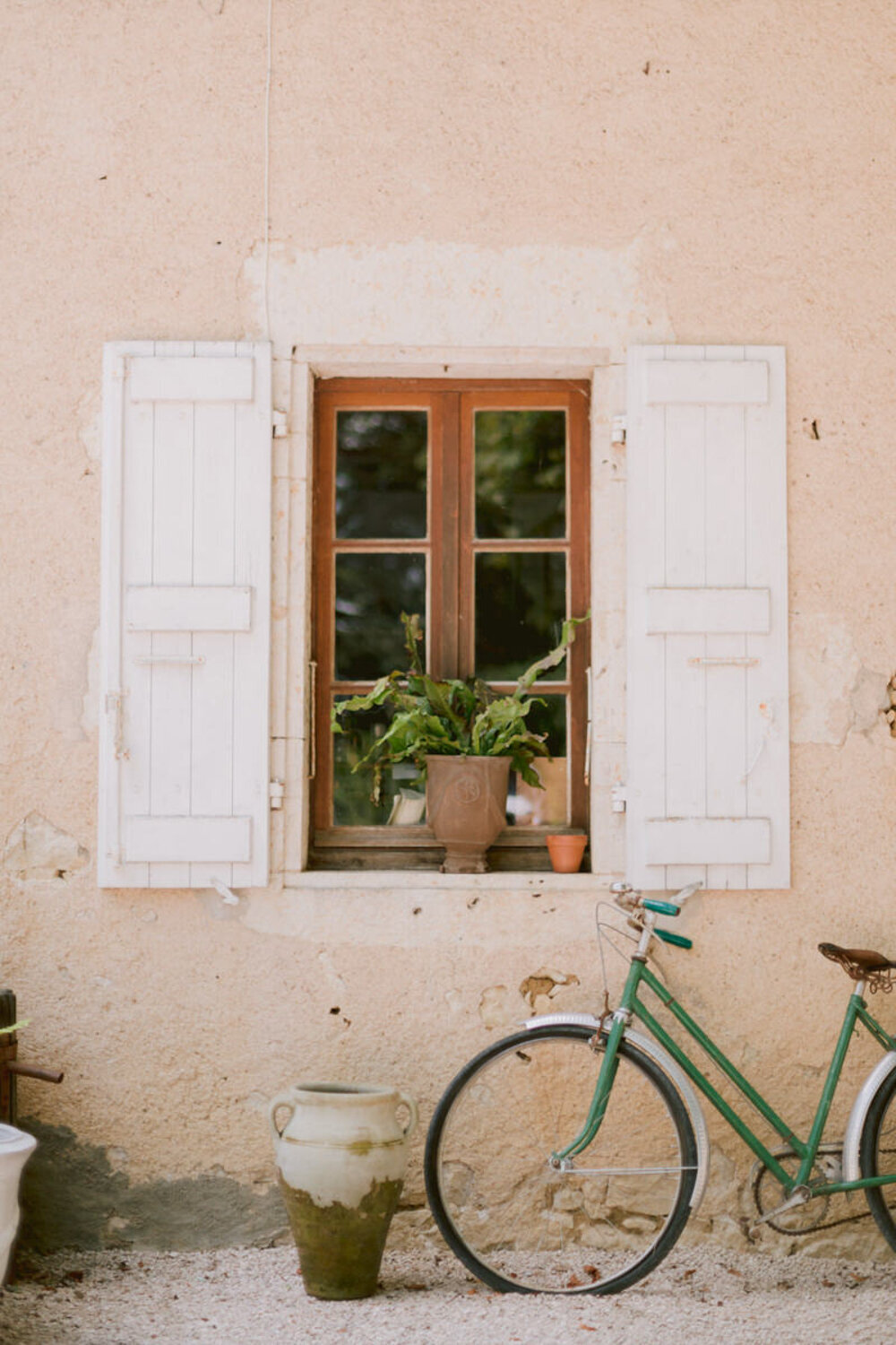 Provence, Paris, French Riviera Travel Photographer-  Claire Macintyre-40