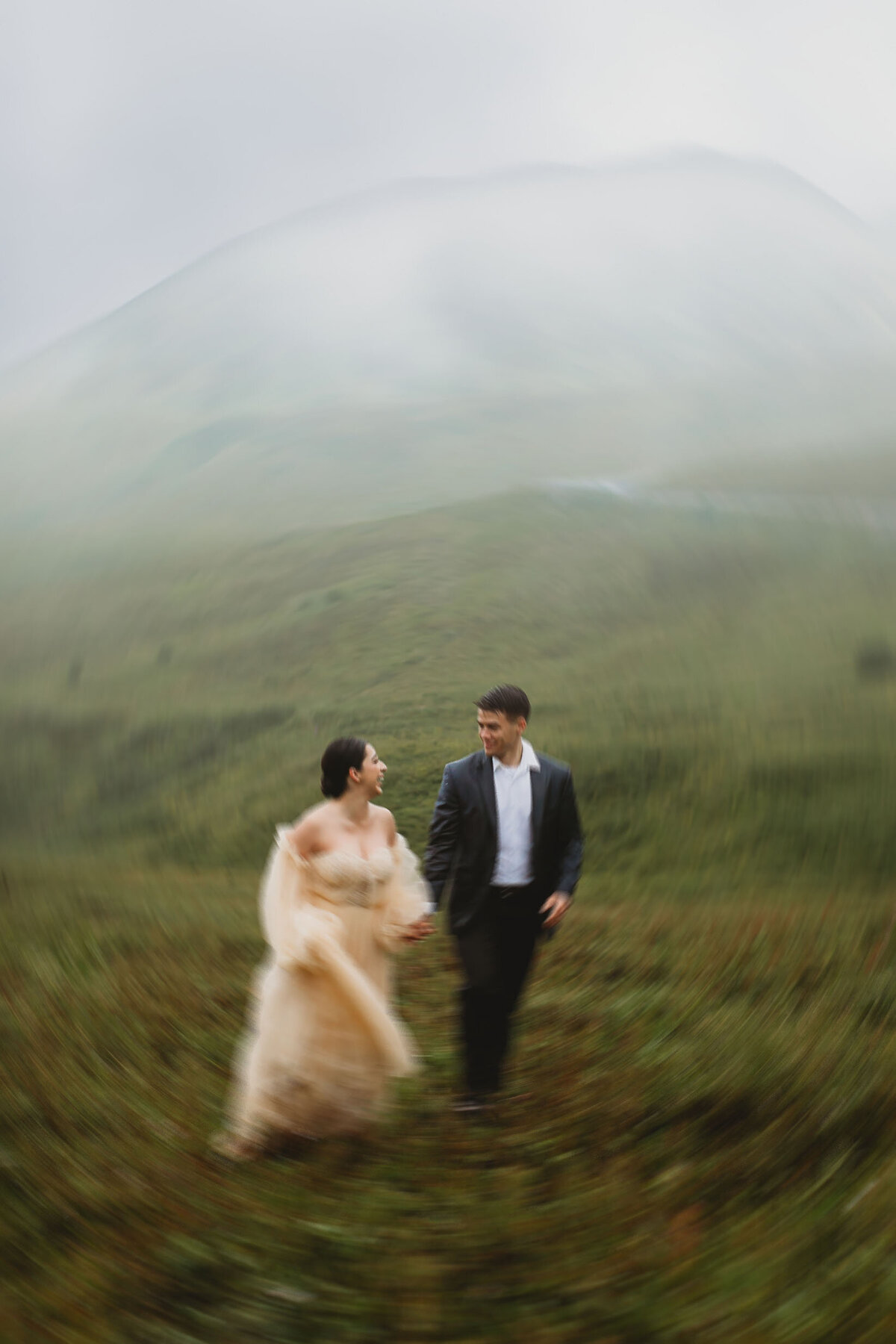 melissa-fe-chapman-photography- Hatchers-Pass-Palmer-Alaska-elopement-photographer-7