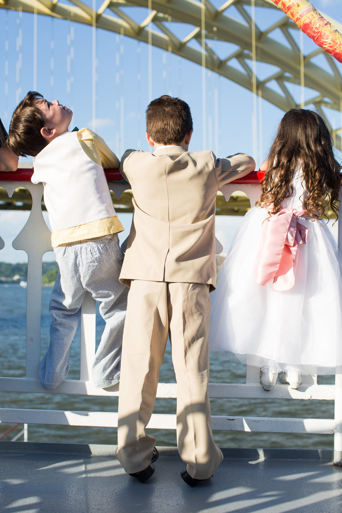 Erik-Katie-BB-Riverboat-Cincinnati-Wedding-1109