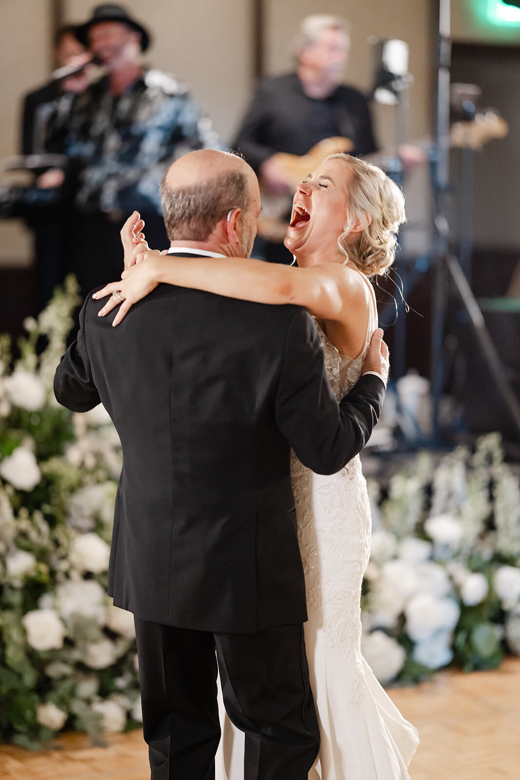 montage-deer-valley-summer-park-city-utah-wedding-logan-walker-425L-1960