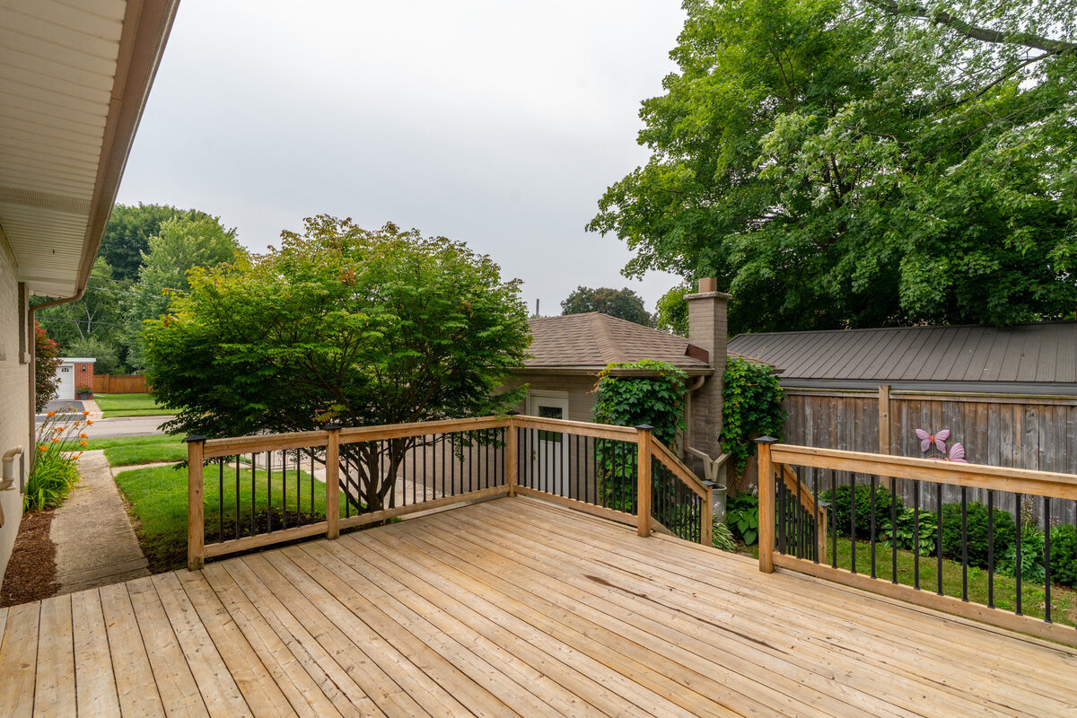 055-32Elginfield-55