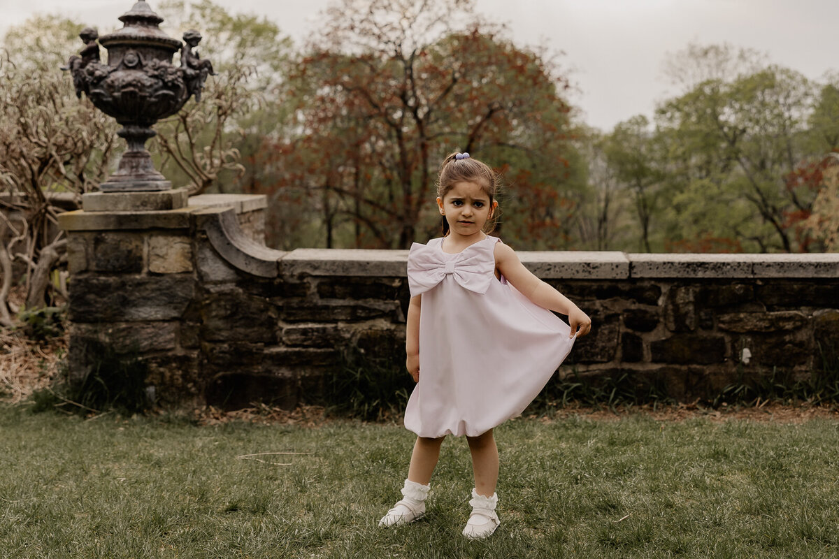 family photoshoot at ringwood botanical gardens nj