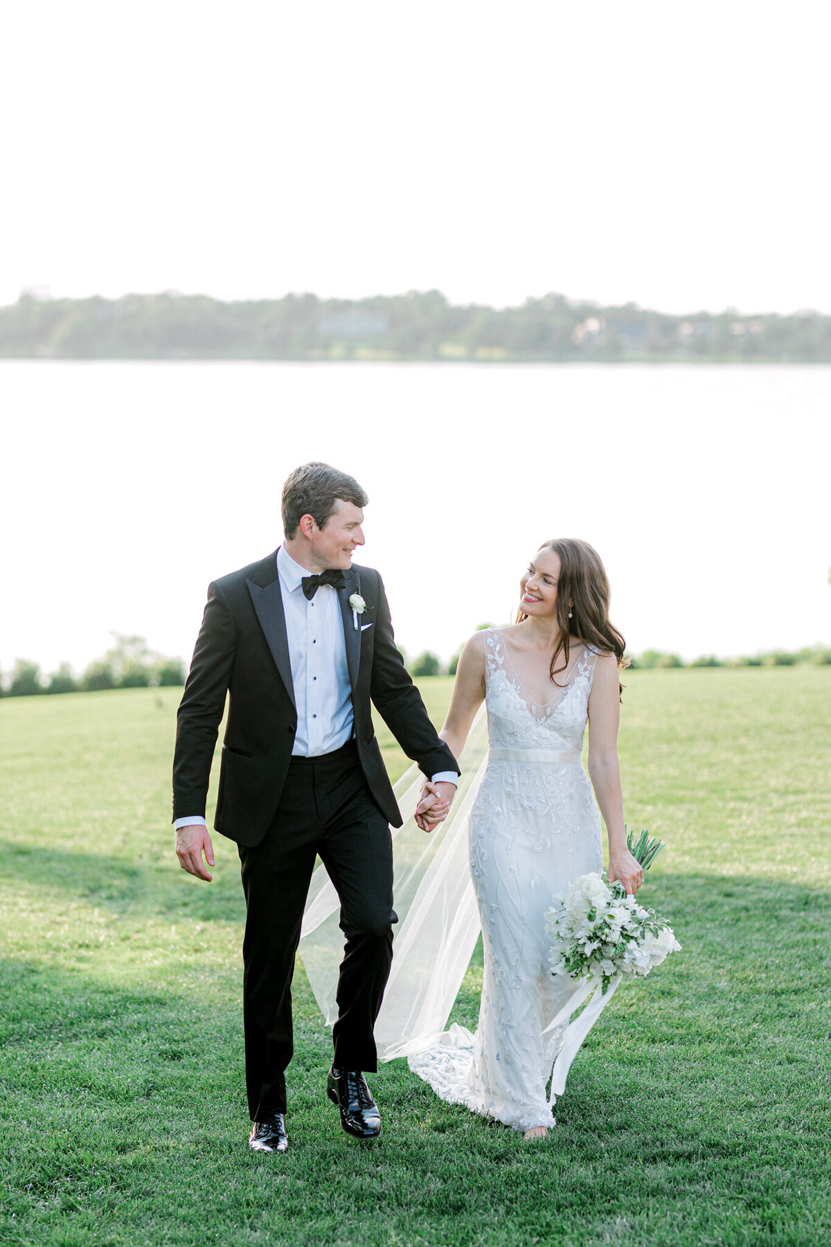 Gena & Matt's Wedding at the Dallas Arboretum | Dallas Wedding Photographer | Sami Kathryn Photography-170